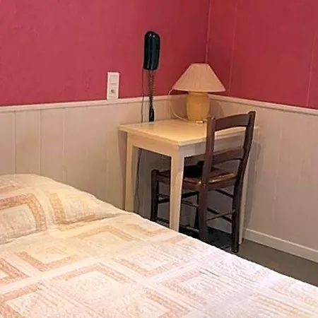 Restaurant N.d.auxiliatrice 2*